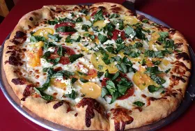 Photograph of Pie On The Mountain, Lansing