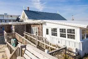 Photograph of Black Pelican Seafood Co, Kitty Hawk