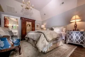 Photograph of 1899 Black Walnut Bed & Breakfast Inn, Asheville