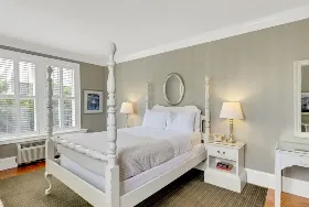 Photograph of Tranquil House Inn, Manteo
