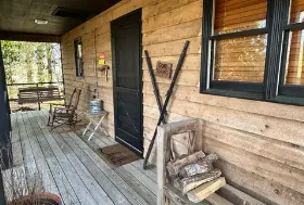 Photograph of Fire Mountain Inn, Scaly