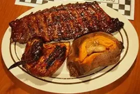 Photograph of Fat Buddies Ribs & BBQ, Waynesville
