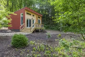 Photograph of Greybeard Rentals, Black Mountain