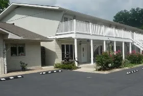 Photograph of Mountain Manor Hotel, Robbinsville