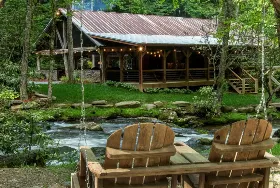 Photograph of Cherokee Mountain Cabins, Nantahala