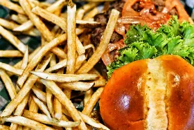 Photograph of Grazer’s Burgers & Beer, Bowman