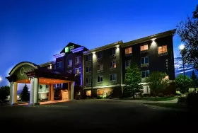 Photograph of Holiday Inn Express, Grand Forks