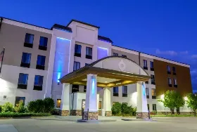 Photograph of Holiday Inn Express, Fargo