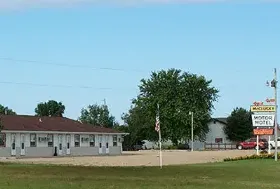 Photograph of Mcclusky Motor Motel, Mcclusky
