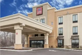 Photograph of Comfort Suites, Youngstown
