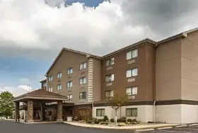 Photograph of Best Western Inn, Akron