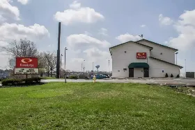 Photograph of Econo Lodge, Akron