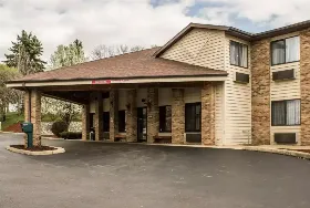 Photograph of Quality Inn, East Liverpool