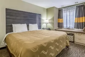 Photograph of Quality Inn, North Lima