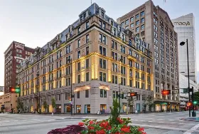 Photograph of Cincinnatian Hotel, Cincinnati