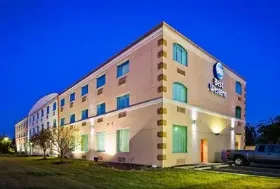 Photograph of Best Western Airport Inn & Suites Cleveland, Cleveland