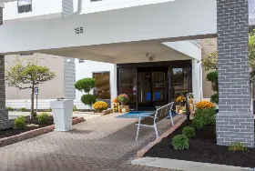 Photograph of Holiday Inn Express, Wilmington
