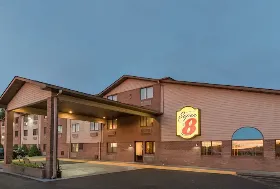 Photograph of Super 8, Portsmouth