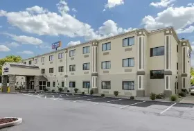 Photograph of Comfort Inn, Middletown