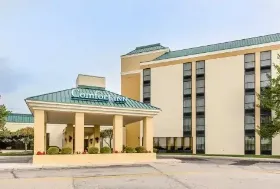 Photograph of Comfort Inn, Piqua