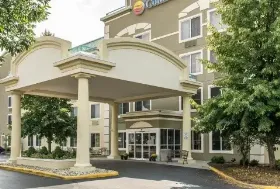 Photograph of Comfort Inn, Columbus