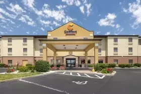 Photograph of Comfort Suites, Miamisburg