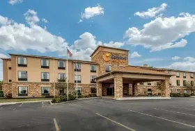 Photograph of Comfort Suites, Dayton