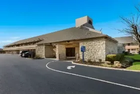 Photograph of Rodeway Inn, Columbus
