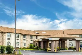 Photograph of Quality Inn, Elyria