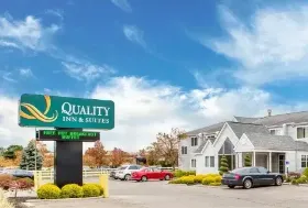 Photograph of Quality Inn, Columbus