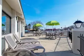 Photograph of Quality Inn, Marysville