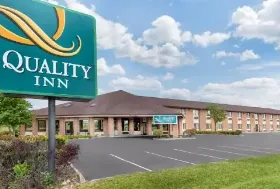 Photograph of Quality Inn, Jeffersonville
