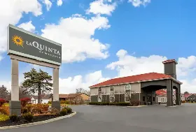 Photograph of La Quinta Inn, Sandusky
