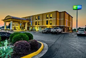 Photograph of Holiday Inn Express, Chillicothe