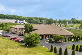 Photograph of Baymont Inn and Suites Lancaster, Lancaster