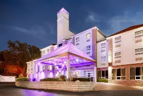 Photograph of Best Western Sandusky Hotel & Suites, Sandusky
