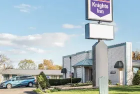 Photograph of Knights Inn Canton, Canton