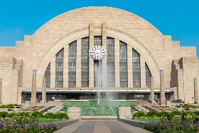 Photograph of Cincinnati Museum Center, Cincinnati