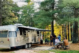 Photograph of Campbell Cove Camping, Logan