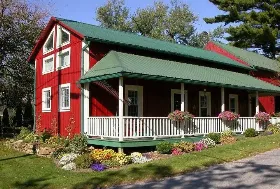 Photograph of Grapevine House, Winesburg
