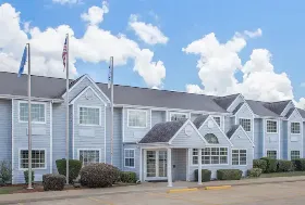 Photograph of Microtel Inn & Suites, Broken Bow