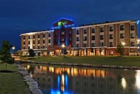 Photograph of Holiday Inn Express, Glenpool