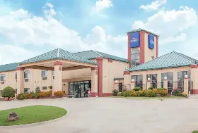 Photograph of Baymont Inn & Suites,