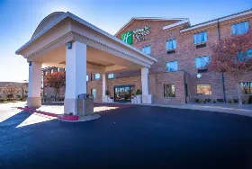 Photograph of Holiday Inn Express, Edmond
