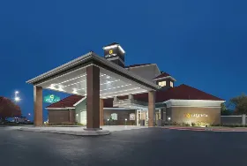 Photograph of La Quinta Inn & Suites, Oklahoma City
