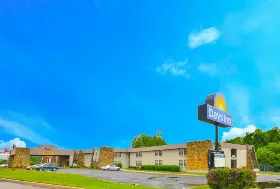 Photograph of Days Inn, Tulsa