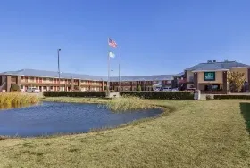 Photograph of Quality Inn, Owasso