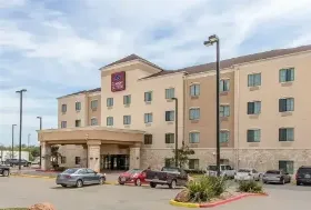 Photograph of Comfort Suites, Lawton
