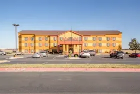 Photograph of Quality Inn, Pryor