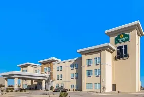 Photograph of La Quinta Inn & Suites, Weatherford